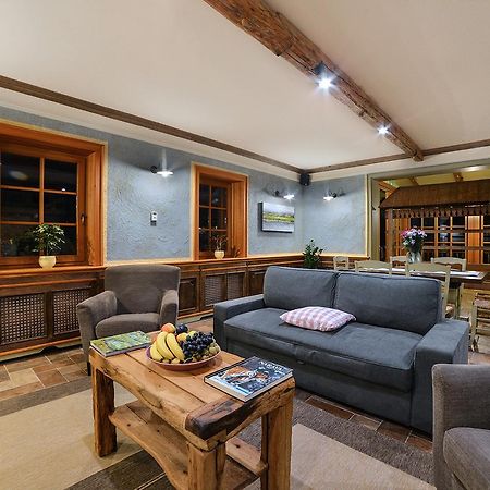 Villa Les With Hot Tub & Sauna Brežice Dış mekan fotoğraf