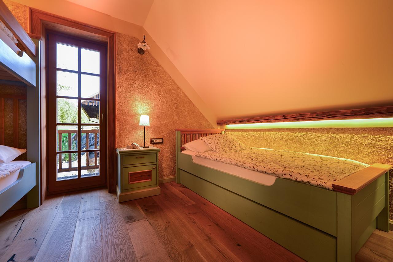 Villa Les With Hot Tub & Sauna Brežice Dış mekan fotoğraf