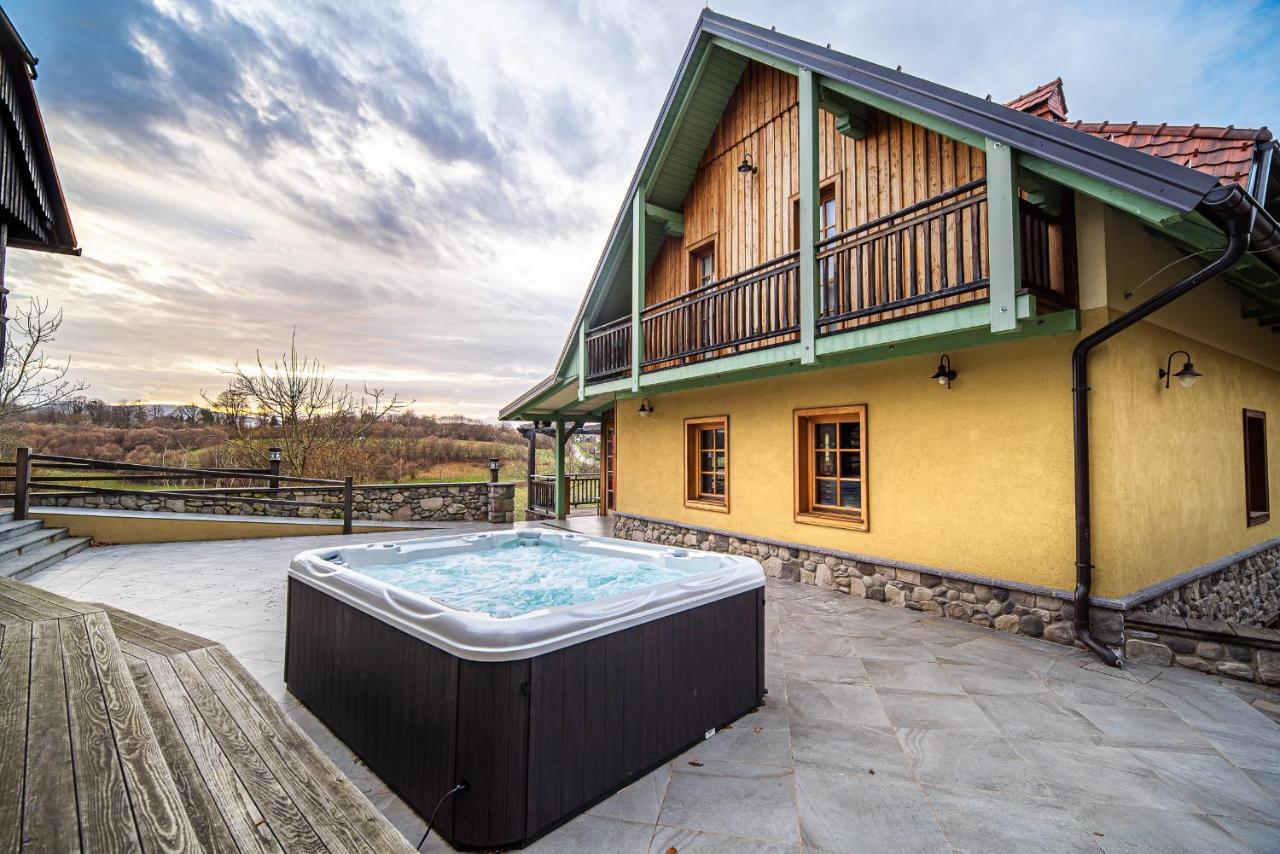 Villa Les With Hot Tub & Sauna Brežice Dış mekan fotoğraf